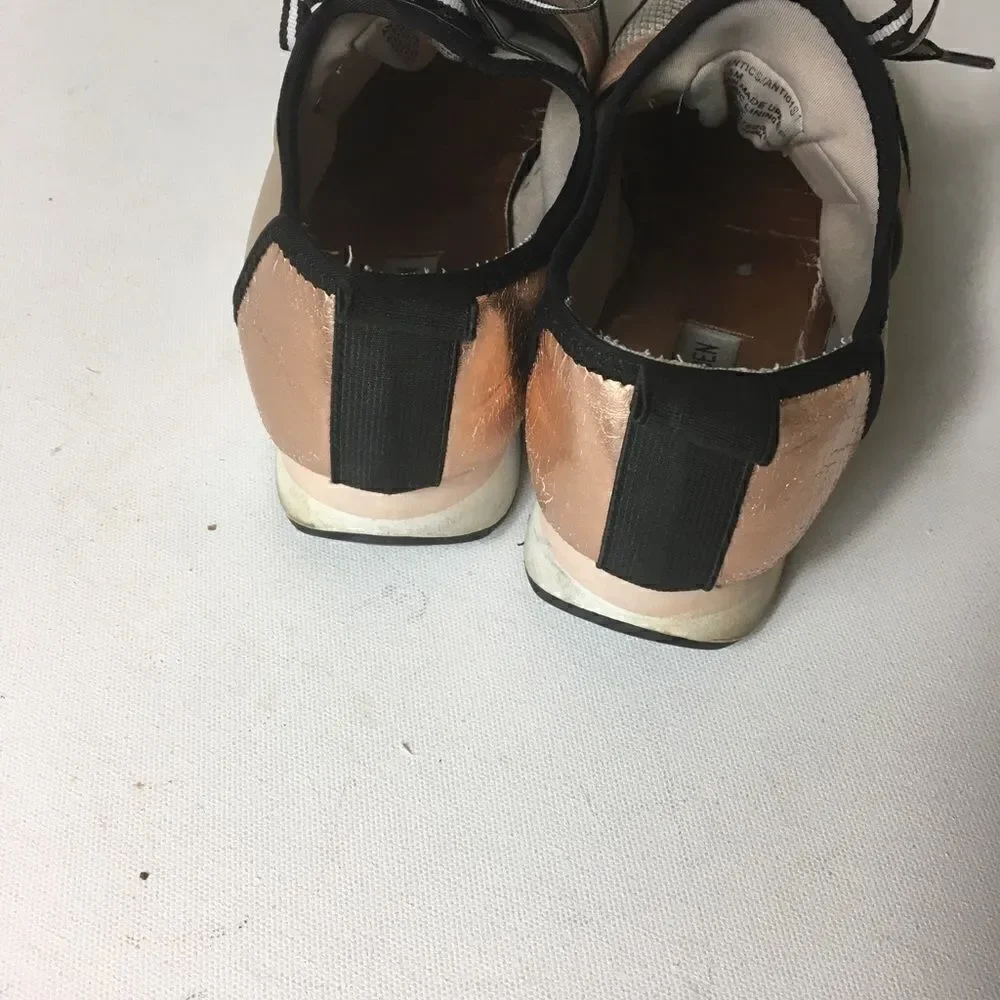 Steve Madden running sneakers size 8.5